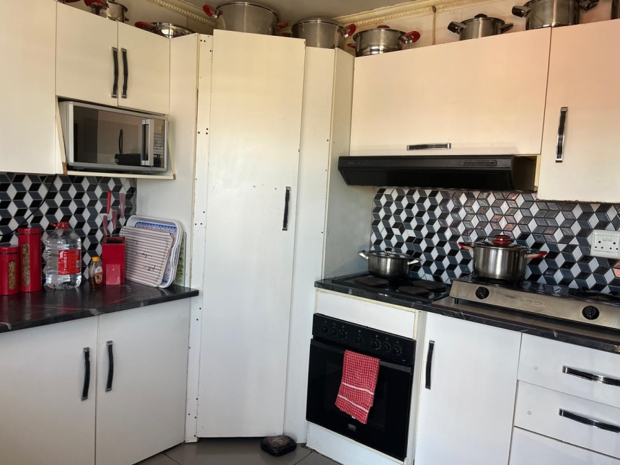 3 Bedroom Property for Sale in Zwelitsha Eastern Cape